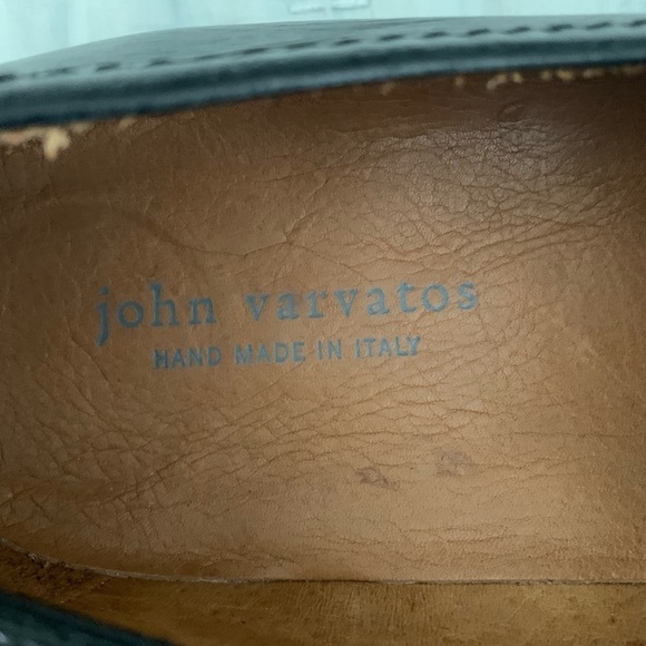 Shoes - Picture 2 of 5